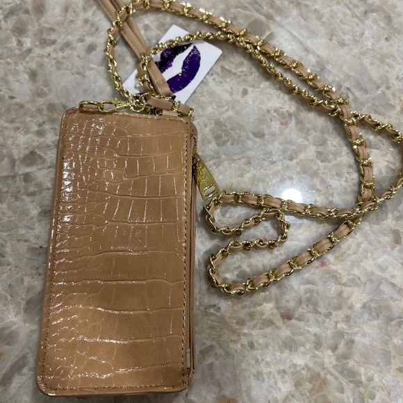 Jessica Simpson Chain Strap Crossbody Phone Holder - Picture 6 of 8